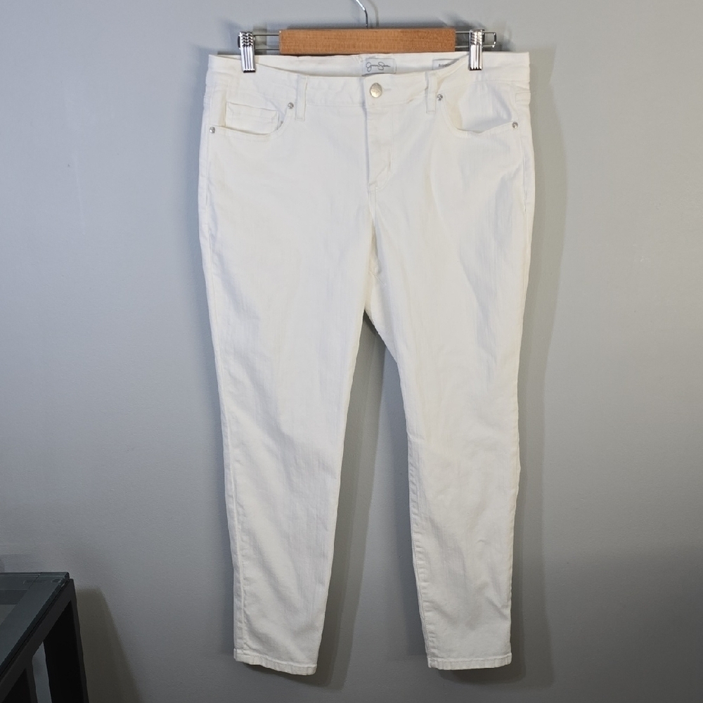 Jessica Simpson Jeans Women's Size 12 White Rolled crop Skinny White Jeans